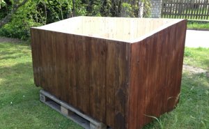 Psí bouda s dvouvrstvým ochranným nátěrem